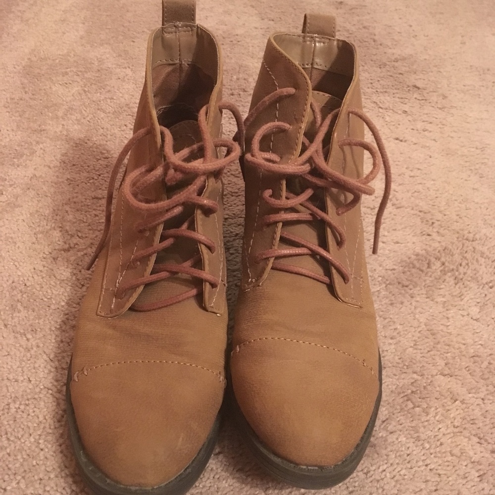 Women’s booties